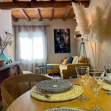 Maison Cosy, 2 Chambres, Adossee Aux Remparts Aigues-Mortes Exterior photo